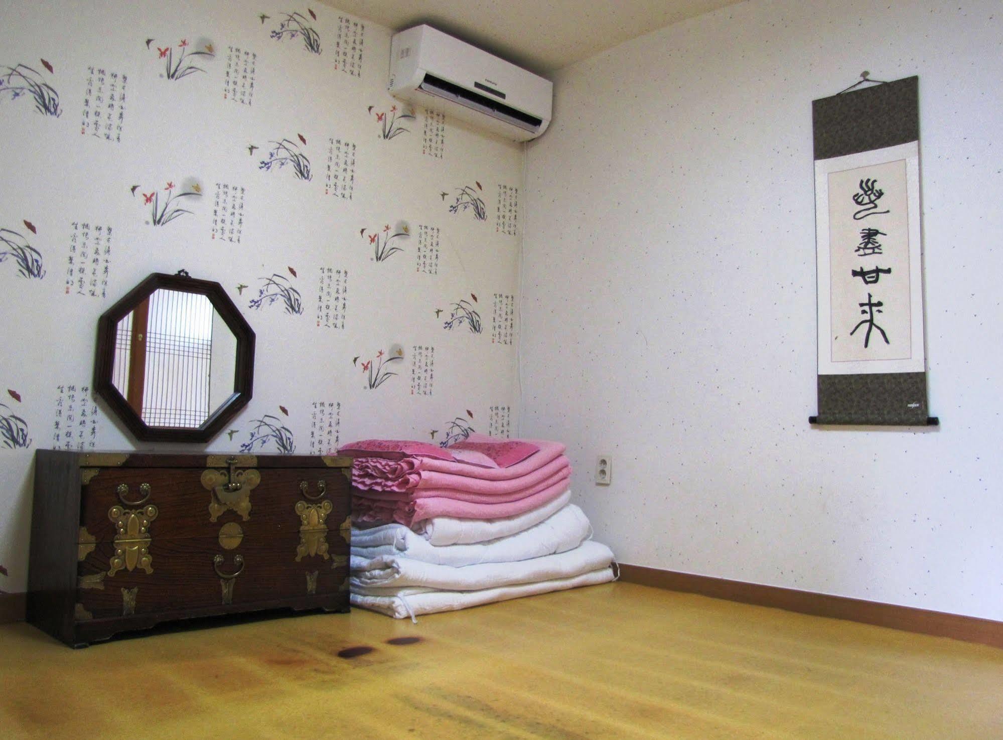 Empathy Hanok Guesthouse Τεγκού Εξωτερικό φωτογραφία